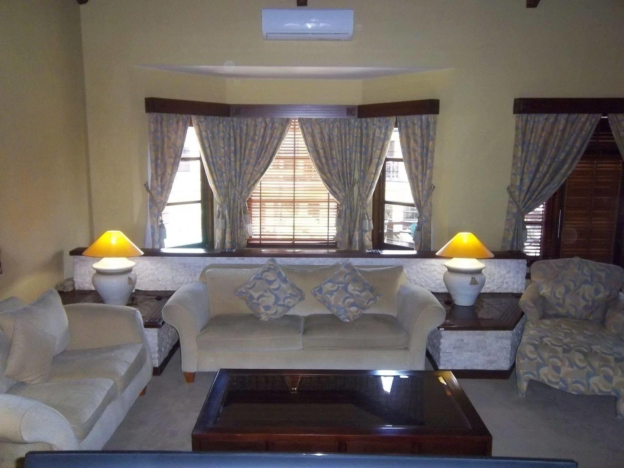 Apel Villa Sanur Eksteriør bilde